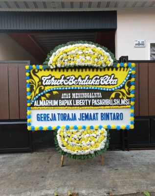 Papan Bunga Duka di Matahalasan