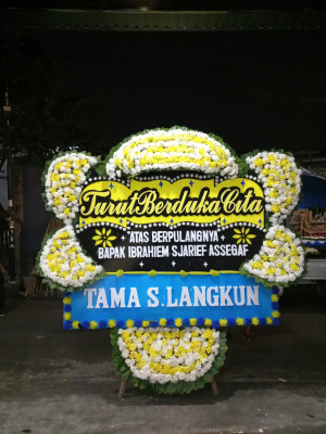 Papan Bunga Duka di Matahalasan